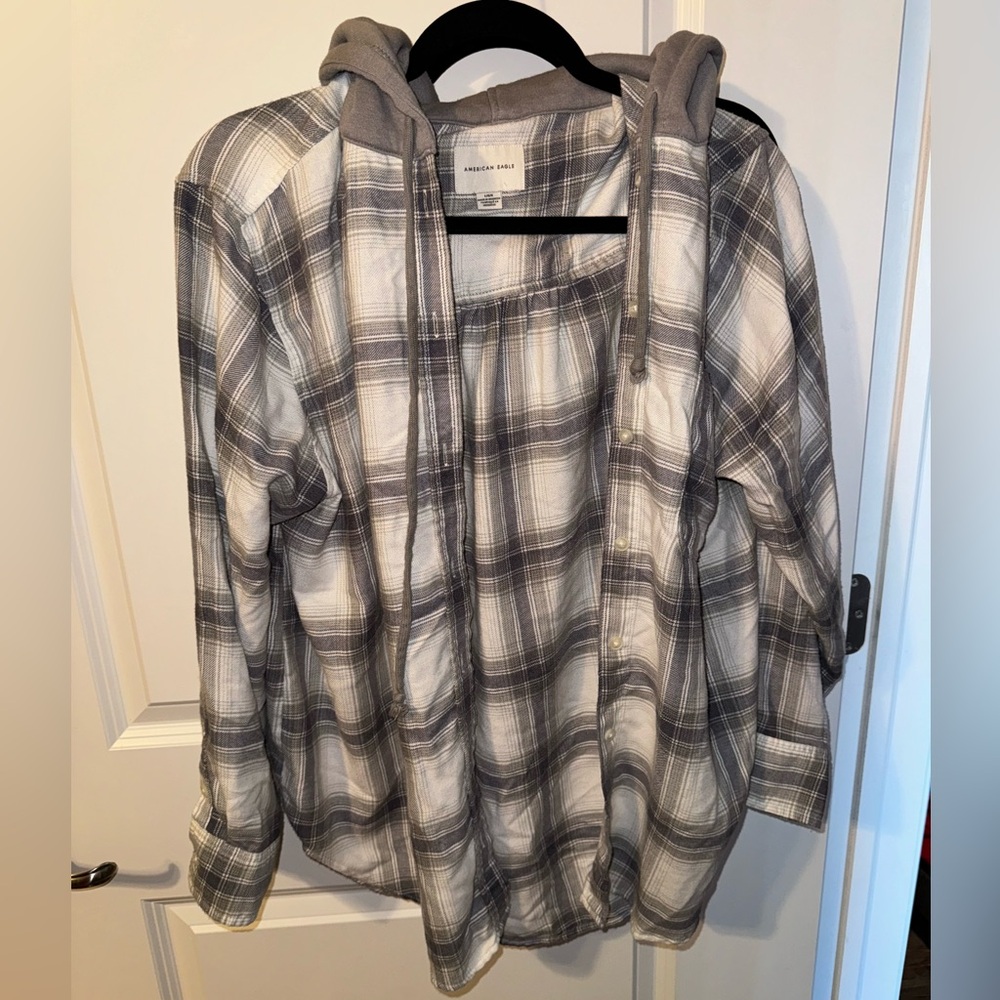 American Eagle Outfitters Gray Checkered Hooded Shirt